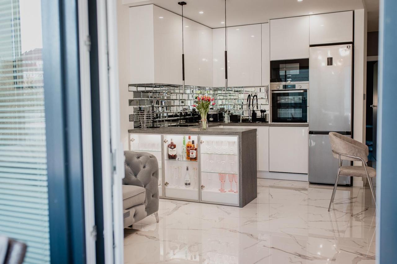 Apartament Villa Klar 오스트로다 외부 사진